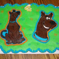 Scooby Doo Cupcake Cake This was a cupcake cake I made for my youngest son. I used a FBT and iced with regular buttercream.