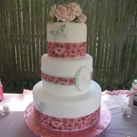 Roses Cake 