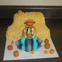 Scarecrow Thanksgiving Cake Boy did my hand hurt after doing this one. I had no strength left when it came to the last hay bail, which is why it doesnt look as good as...