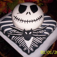Jack, Nightmare Before Christmas forgot to fix the date on my camera, but made this last night. oct 17,2009....now given up for a cake walk .......