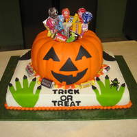 Pumpkin Treat Bucket 