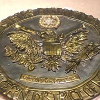 United States Federal Court Seal This is a request cake I made for a judge whilw on Jury duty! The seal is all fondant and all hand cut. It was a surprise and when everyone...