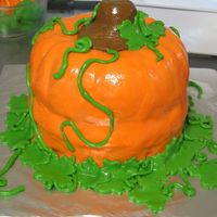 Pumpkin Cake Pic 1 Fall festival cake, my first pumpkin and first rolled buttercream.