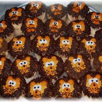 Just Lion Around Birthday cupcakes for a sweet little boy ( in my daughter's first grade class) who just immigrated to Canada from Africa. All...
