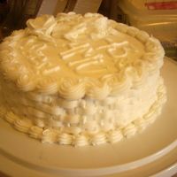 Basketweave Side of the practice cake with basketweave.