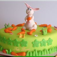 This Bunny Loves Carrots! 