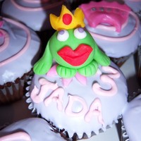 Princess Cupcakes coconut cake with vanilla frosting, all details in fondant