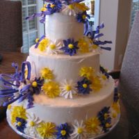 Ginger's 40Th all b/croyal icing flowers and bow