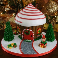 Cupcake Gingerbread House 