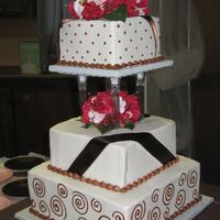 Brown And Pink Well, I wasn't too excited about the design on this one, but once I got it to the reception, it fit in pretty good.