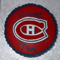 Canadiens chocolate cake with strawberry filling ans bc incing