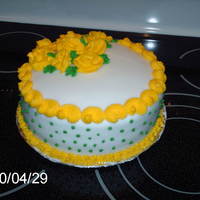 1St Fondant Cake & B/c I used MMF fondant for the 1st time, it rolled out great. Then I decided to decorate with buttercreame. Next cake will be with fondant...