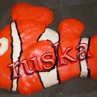 Nemo This cake is the first filling-cake that I have ever made. I made it together with my husband, for our son's first birthday.