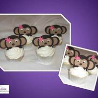 Monkey Cupcakes This was created out of fondant. I got the orginal idea off of a design by Vanilla Cocoa. Thank you so much for the wonderful idea!