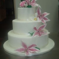 Stargazer Lily All flowers made out of fondant.