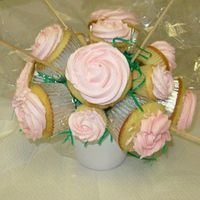 Cupcake Bouquet Made this for a friend who found out she was having a baby girl.Thanks!