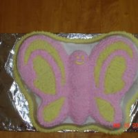 203_205_Williams_045.jpg first star tip cake. It took me for-ever to do. However the person love it and that is how I got more contacts for cakes.