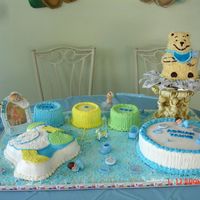 Baby Shower Bear This is a creation using various cake pans, winnie the pooh, 12 x 3, 6 x 3 and