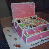 Jewelry Box Cake This is an all eatable cake the back is made of graham crackers with white chocolate on the back and sugar wafers are used to make the...