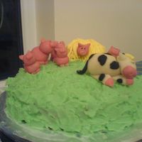 Pigs And Haystack First time making fondant animals, dont think i did too badly. Still needs a bit more practice though