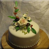 My Fathers Day Cake. A bouquet with coffe twigs, blackberries and mock orange. Filled with almond and saffron mousse and appels with cinnamon.