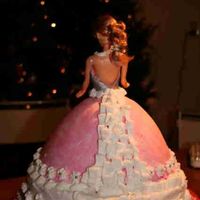 Back Of The Princess Cake this is the way I covered the ugly back of the doll: with icing flowers