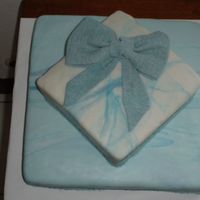Cake In Blue An easy cake, it looks good for any occasion