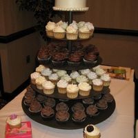 Expo Tower Cupcake wedding tower for expo over the weekend.