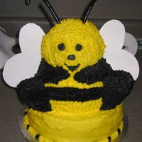 Bumble Bee A student of mine loves bees and so I made her a bee cake. The bee is actually the stand up teddy bear pan