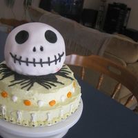 Nightmare Before Xmas Red velvet cake/buttercream icing.