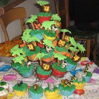 L Birthday This cake was for 1 of my twin grandsons Birthday Party.I got the idea from the cover of a wilton magazine.