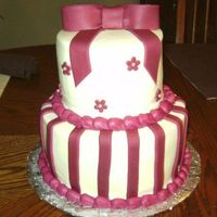 Bridal Shower The customer wanted something plain with just the color of the wedding. No direction at all, sothis is what I came up with.