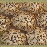 Lion Cupcakes Vanilla Cupcakes with buttercream icing. I love all the lion cookie and cupcakes that I've seen here, as well as elsewhere. Thanks for...