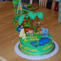 Jungle Cake For my son's 4th birthday. My first attempt at making gumpaste figures.