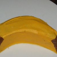 Banana Smash Cake Thsi accompanies the monkey themed cake posted a bit ago.