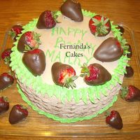 Mark_Bday_Cake2.jpg DECORADO DE CANASTA, HOJAS Y FRESAS CUBIERTAS CON CHOCOLATE/ BASKET WEAVE DECO, LEAVES AND CHOCOLATE COVERED STRAWBERRIES.