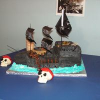 Pirates Of The Caribbean Black Pearl Ship We are HUGE fans of POTC and my son wanted the POTC theme for his 7th b-day. I was a little nervous at first but the cake was quite easy...