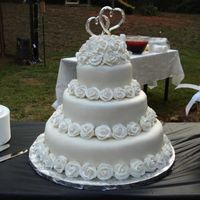 Simple Yet Pretty This was done with marshmallow fondant (thanks to jeking for her Alternative MMF Recipe here on CC it worked wonderfully well!) and royal...