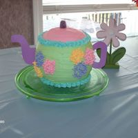 Tea Pot Cake This is the first decorated cake I made 2 years ago.