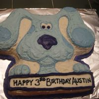 Blue's Clue's Cake Used a Wilton Pan for this a few years ago... I didn't like the star tip they suggested so I used a butter knife (not easy).