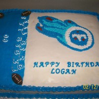 Titans This cake was nothing but freehanded. It took for ever and I was very limited on time, but the birthday boy loved it and that was all that...