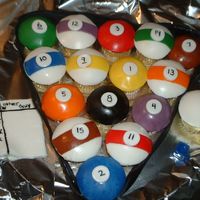 Pool Rack This is make with cupcakes and covered with fondant. This was My first cake. And the first time i used fondant.