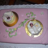 Double Baby Shower For friends, babies made out of gumpaste! TFL!