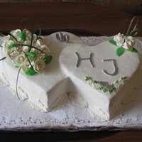 Wedding Cake With Roses 