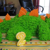 3D Dinosaur Cake I made this cake with a great tutorial I found online. You can see the "production" here----> http://picasaweb.google.com/...