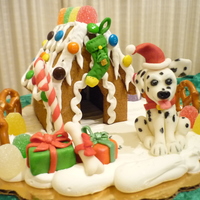 Gingerbread Doghouse Gingerbread doghouse 3"H & fondant figures
