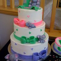 Elephants This was for a friend's little girl who was turning one and she loves elephants. It was the first time I attempted to make elephant...