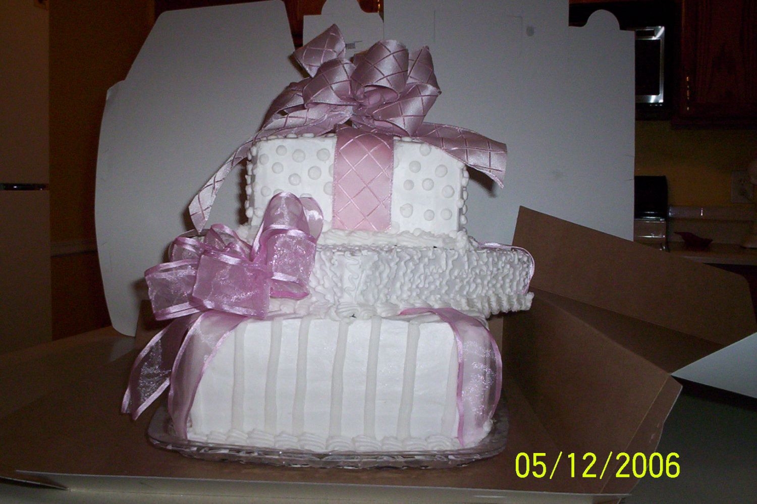 A Package For You 9x13 double for base - 10" sq - singel laye & 8" double layer top - all down in BC