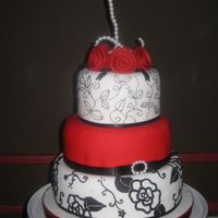 Redblack.jpg another take on the emboidered-look.