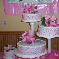 Cakes.jpg this is my first wedding cake it was for my daughter wedding,